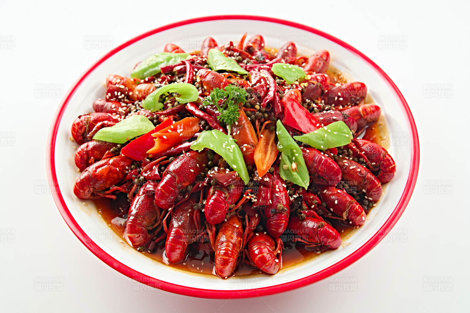 夏季大排档美食爆炒麻辣香辣小龙虾