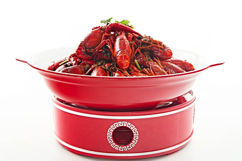 夏季大排档美食爆炒麻辣香辣小龙虾
