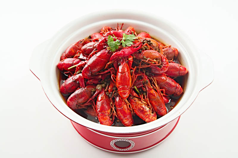 夏季大排档美食爆炒麻辣香辣小龙虾