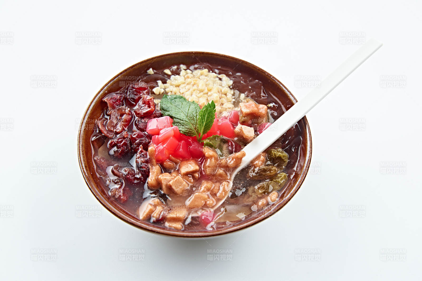 川渝美食受挫什锦冰粉