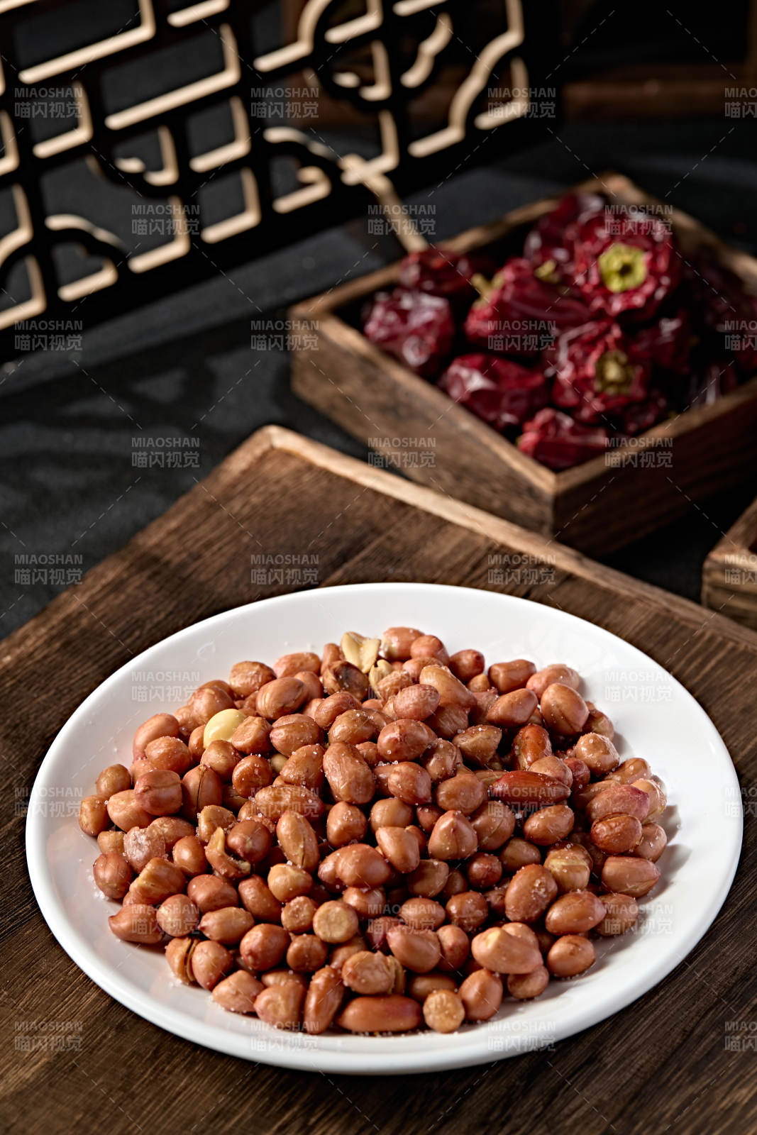 佐酒小吃油炸花生米