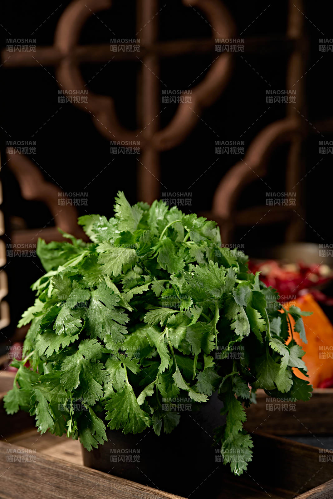 新鲜的火锅食材新鲜香菜