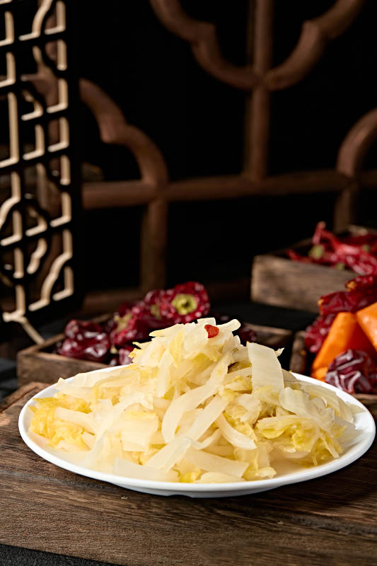 一盤東北積酸菜腌酸菜