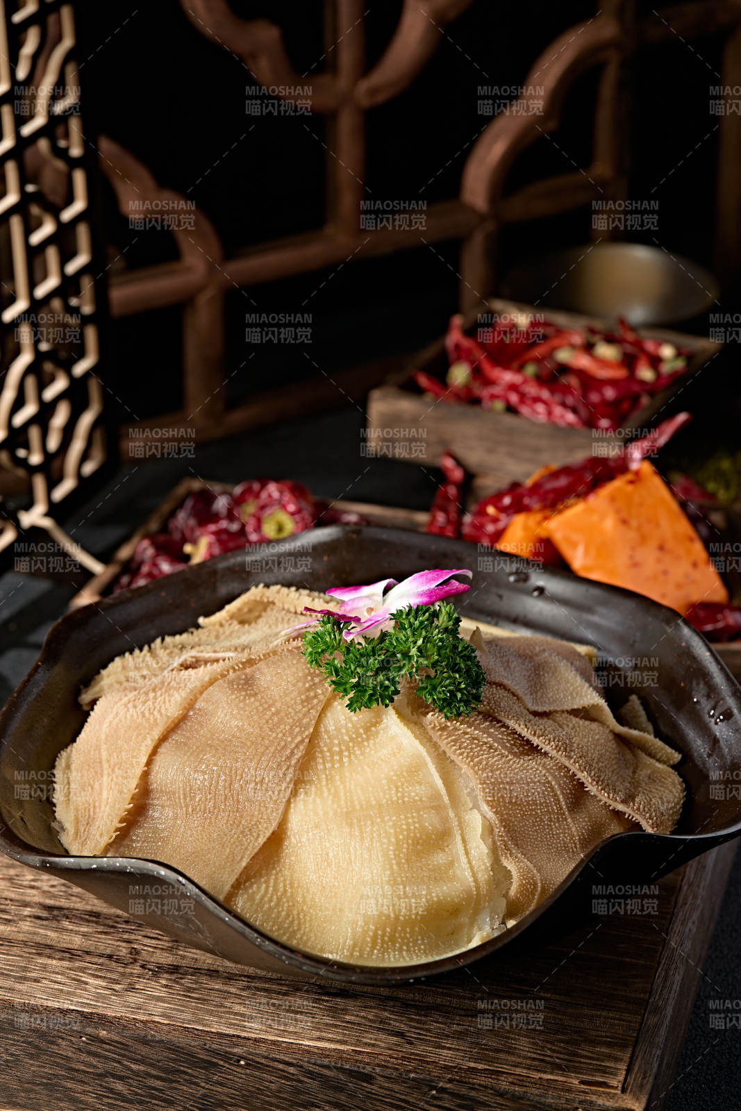 重慶火鍋食材鮮嫩大片毛肚