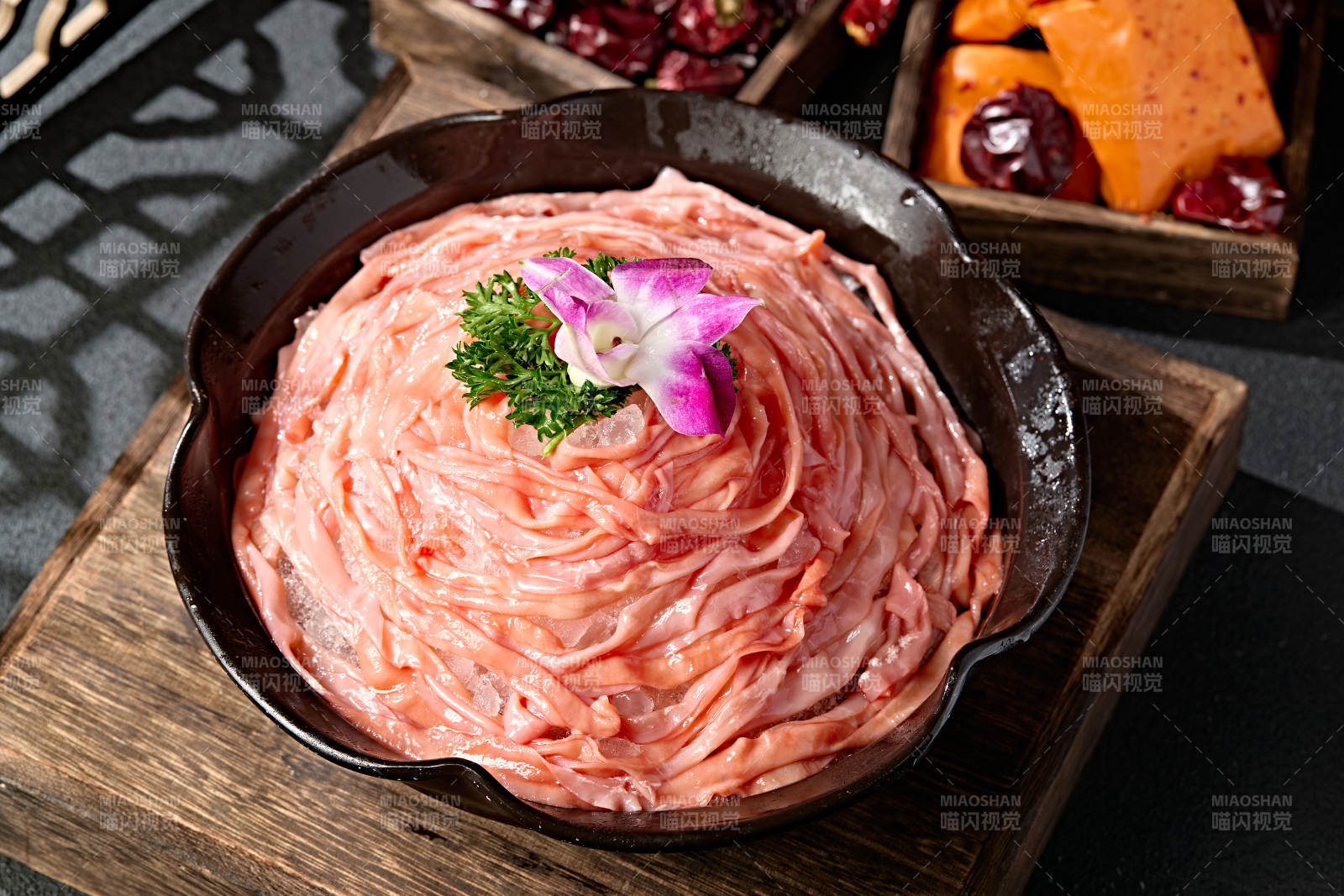 重庆火锅食材鲜嫩鸭肠