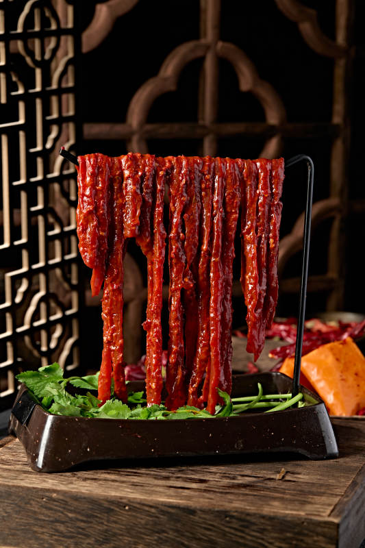 重庆火锅食材晾干麻辣筷子牛肉