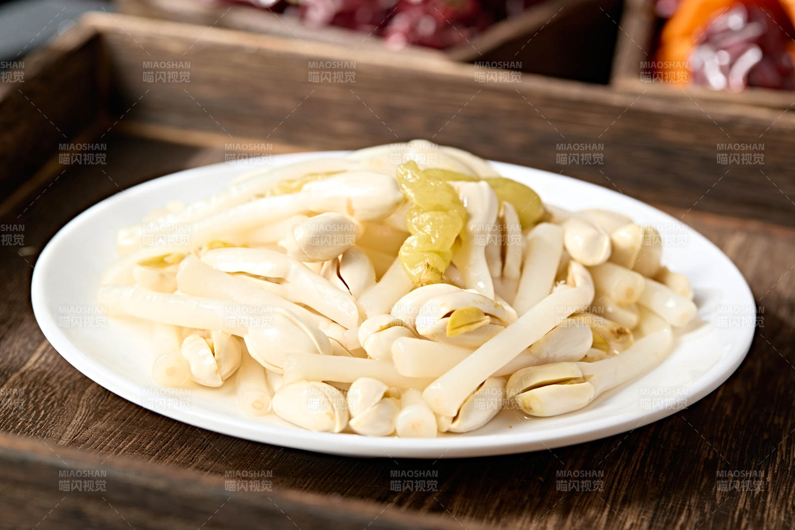 腌渍泡椒花生芽