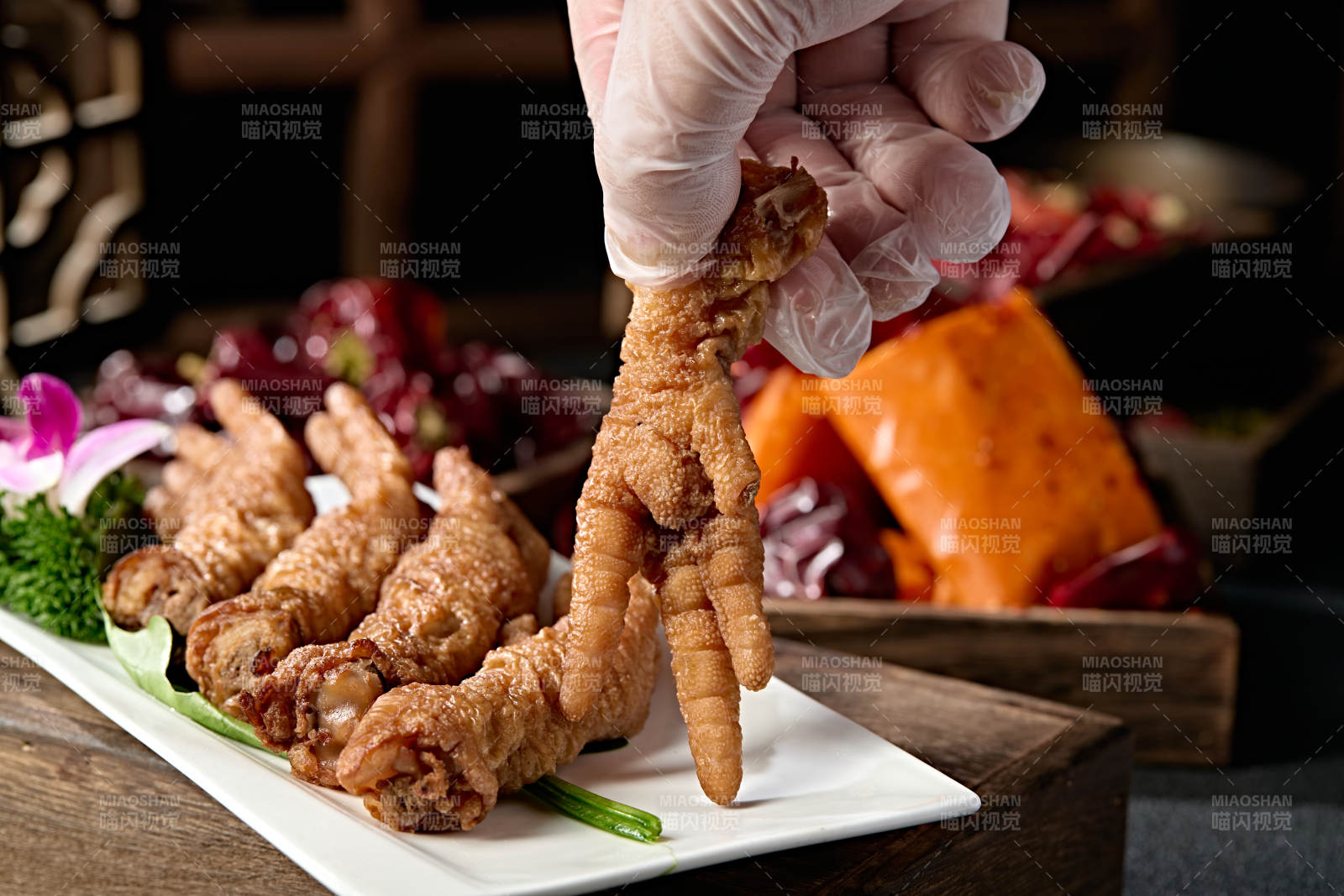 火锅食材涮虎皮鸡爪