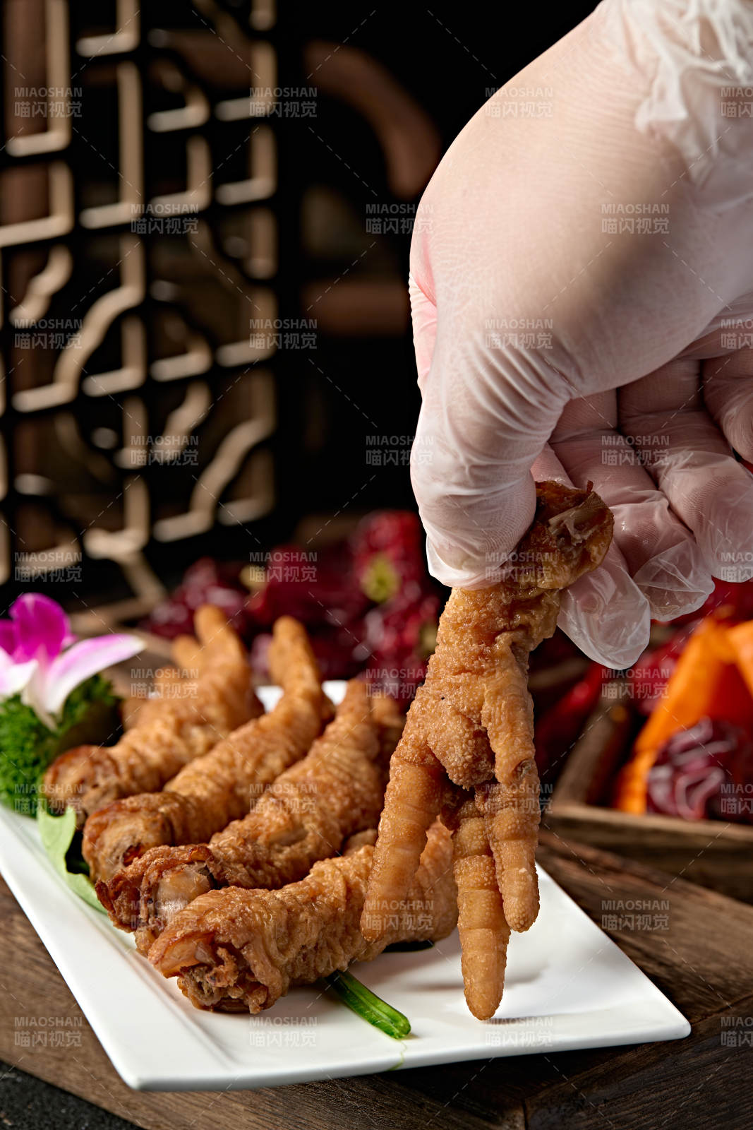 火锅食材涮虎皮鸡爪