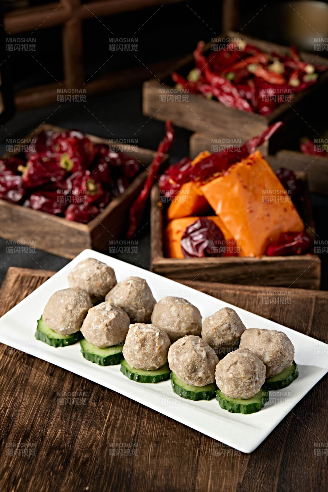 火鍋食材涮撒尿牛丸