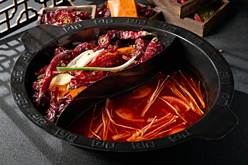 川渝火锅鸳鸯锅麻辣锅底番茄锅底
