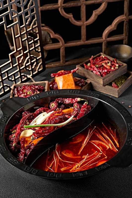 川渝火锅鸳鸯锅麻辣锅底番茄锅底