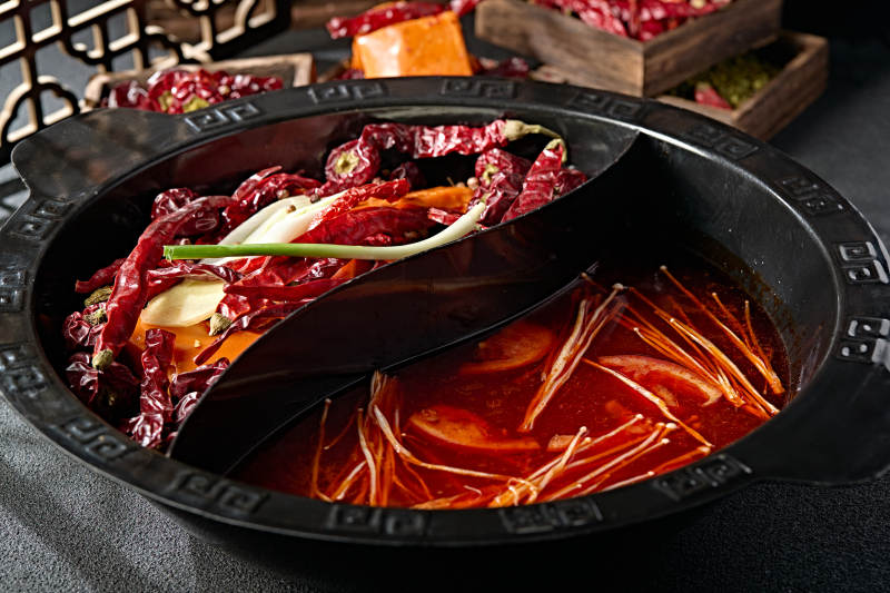 川渝火锅鸳鸯锅麻辣锅底番茄锅底
