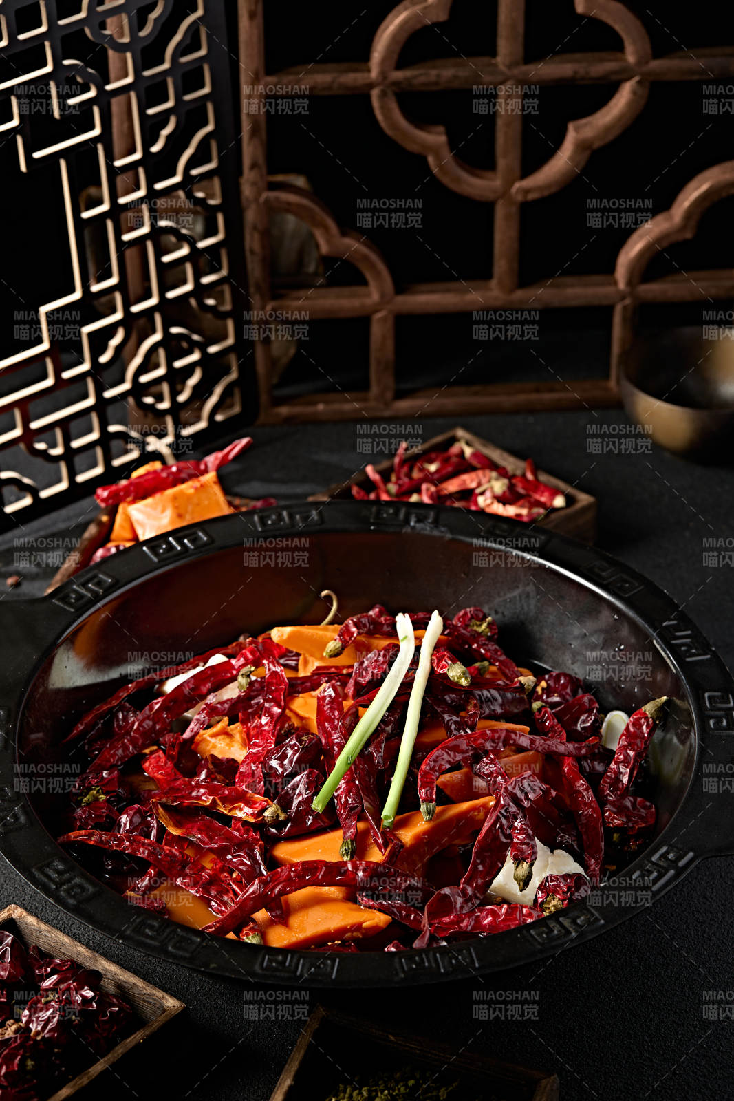 重庆传统牛油麻辣火锅汤底