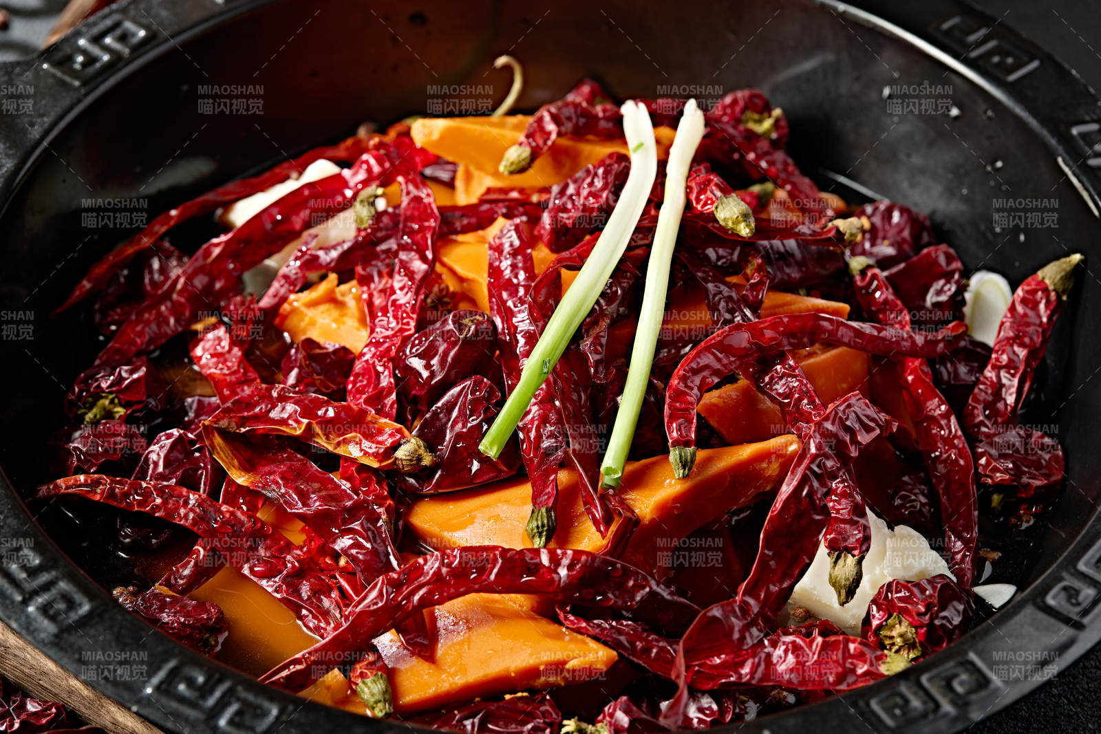 重庆传统牛油麻辣火锅汤底