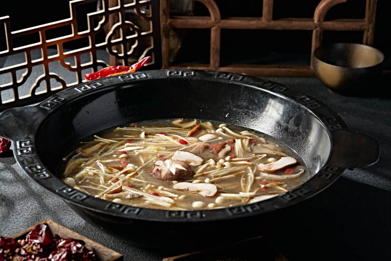 美味火锅锅底山珍菌汤