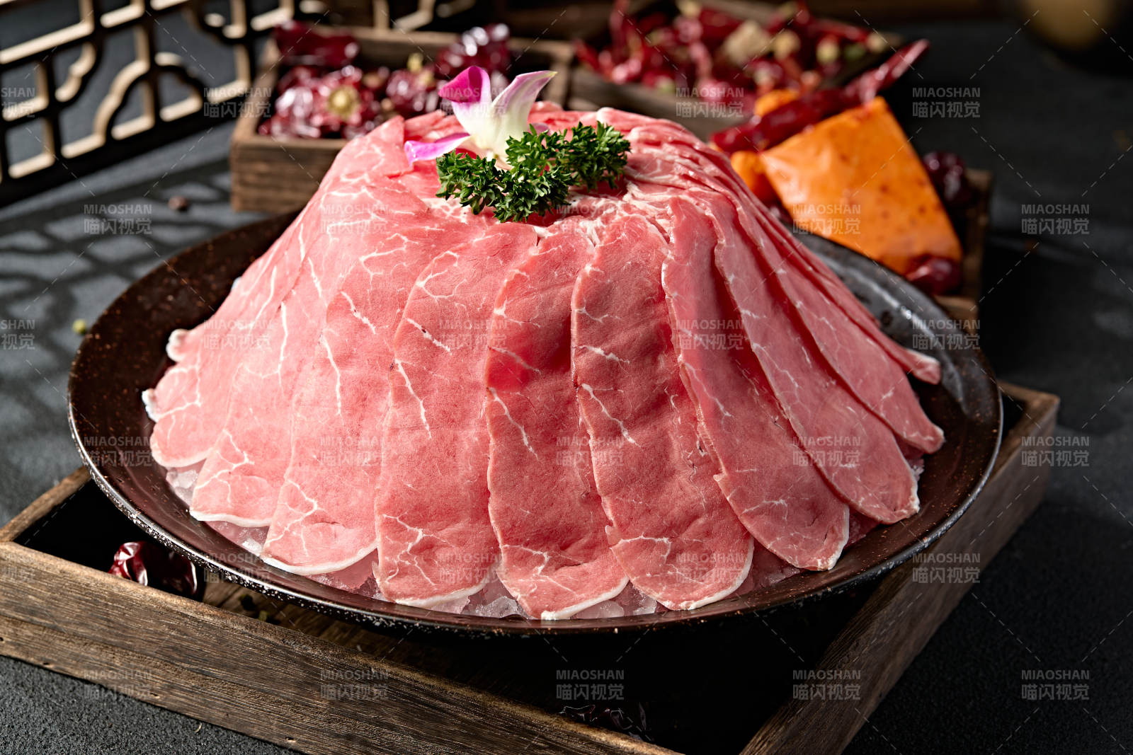 火鍋食材草原牛脊肉切片