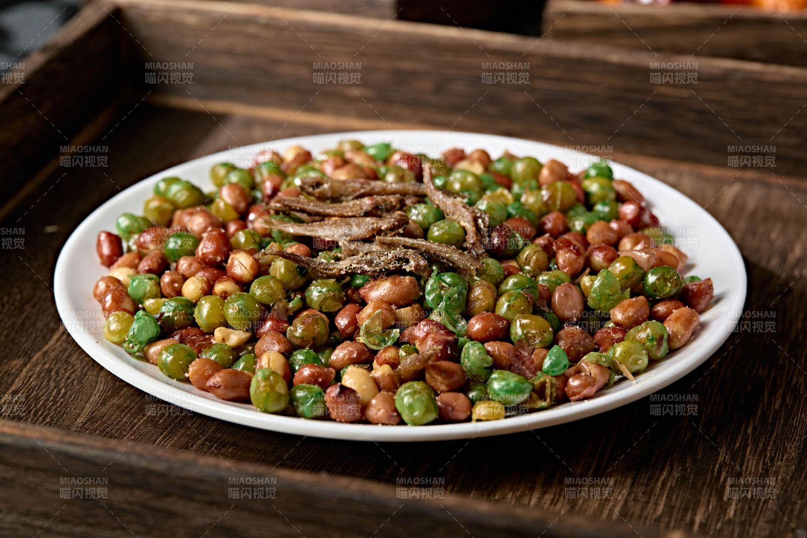 香酥撒鹽油炸青豆花生小魚干