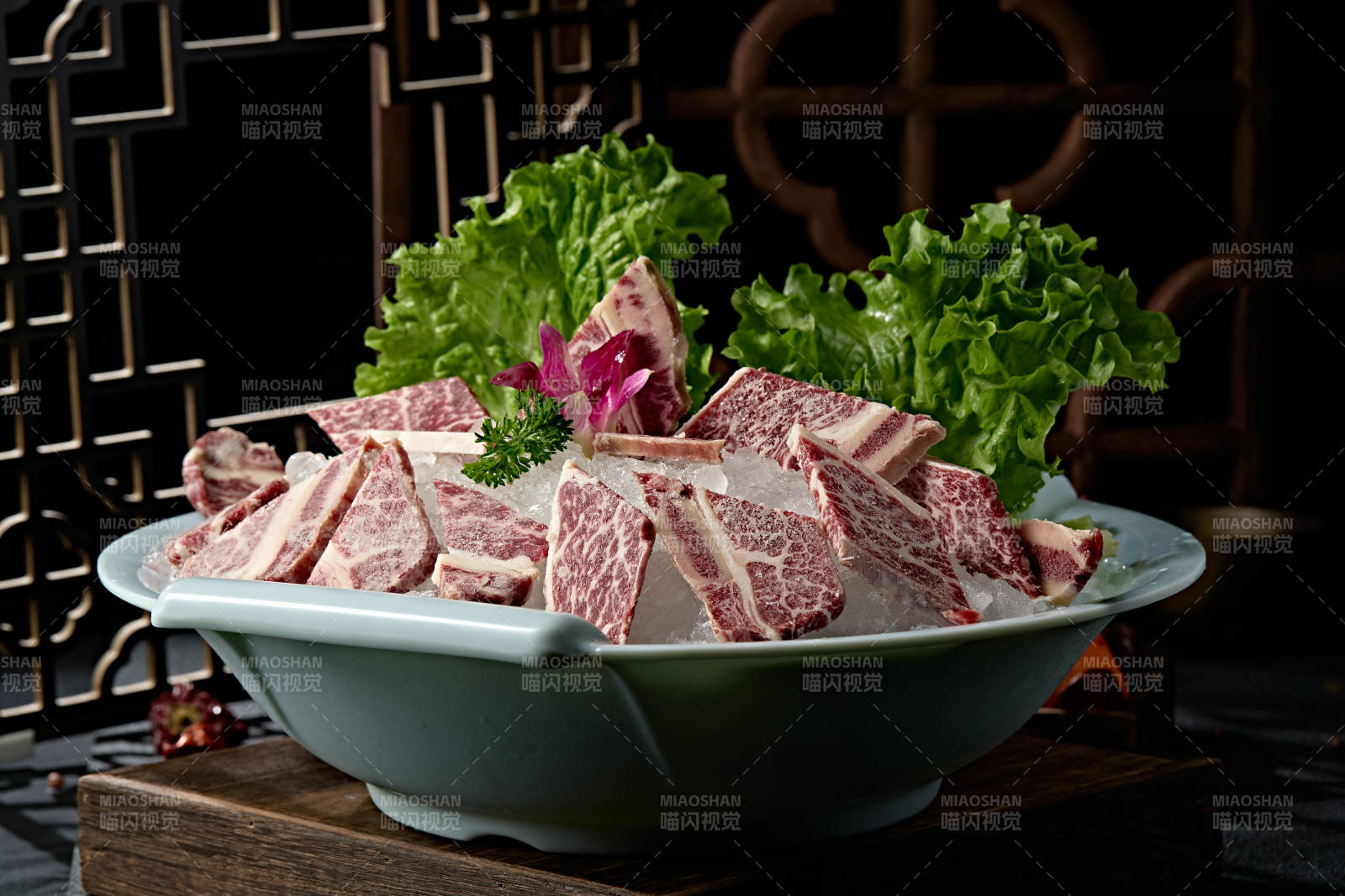 火锅涮肉食材雪花牛仔骨