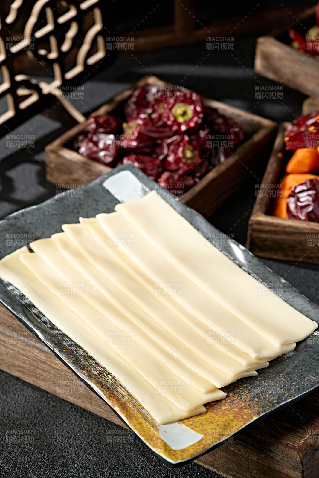 海底捞火锅食材手扯面条