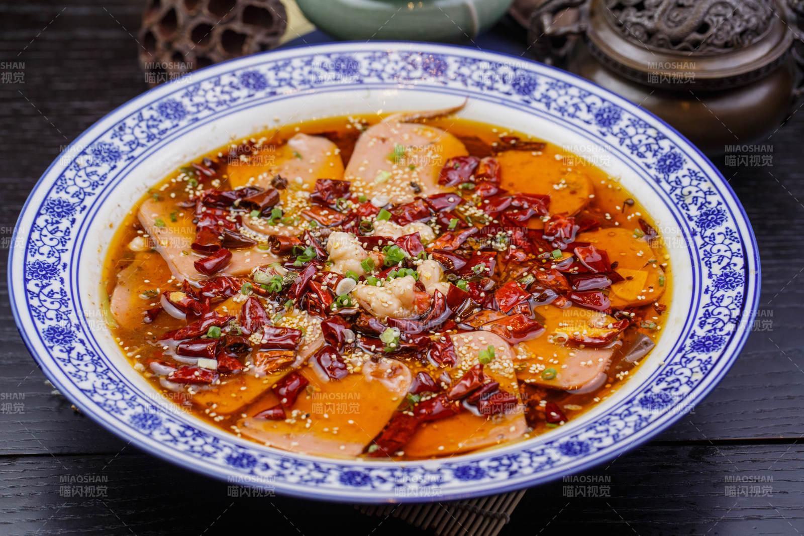 紅油椒麻毛血旺