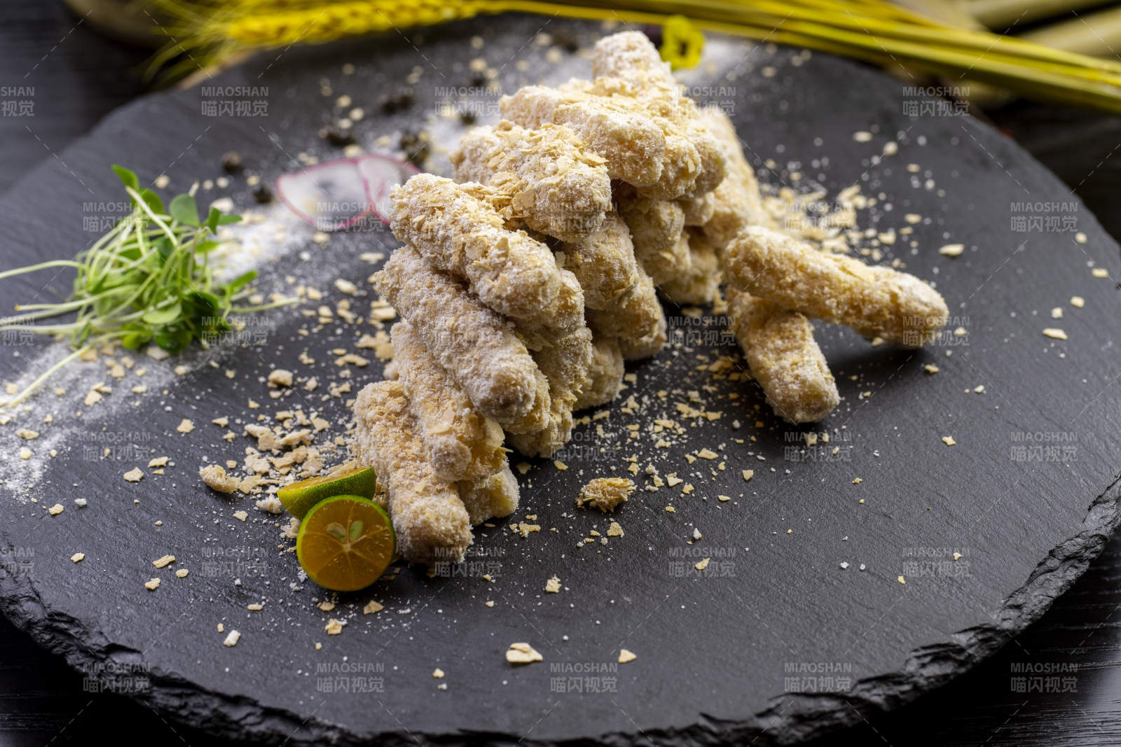 蜜汁麻仁糖粉紅薯