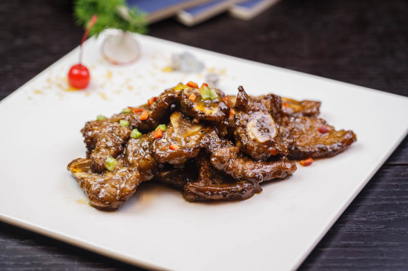 酱烧牛仔骨
