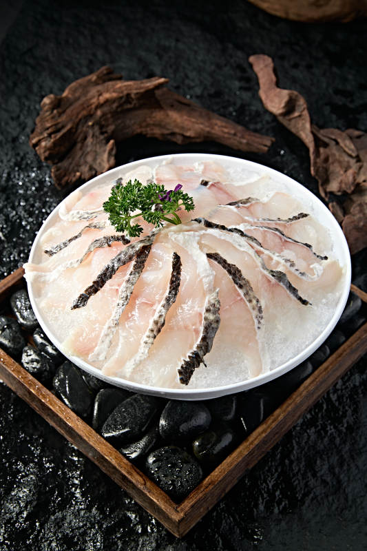美味火锅食材鲜切青鱼皖鱼鱼片
