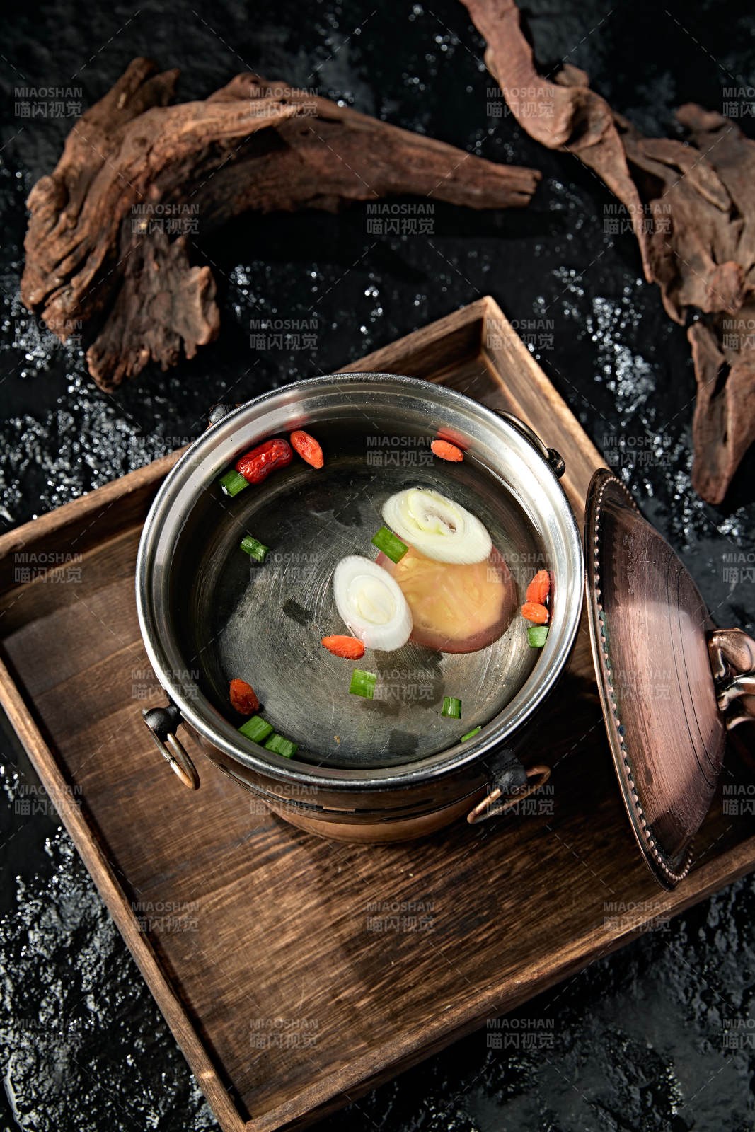 迷你小火鍋清湯高湯鍋底