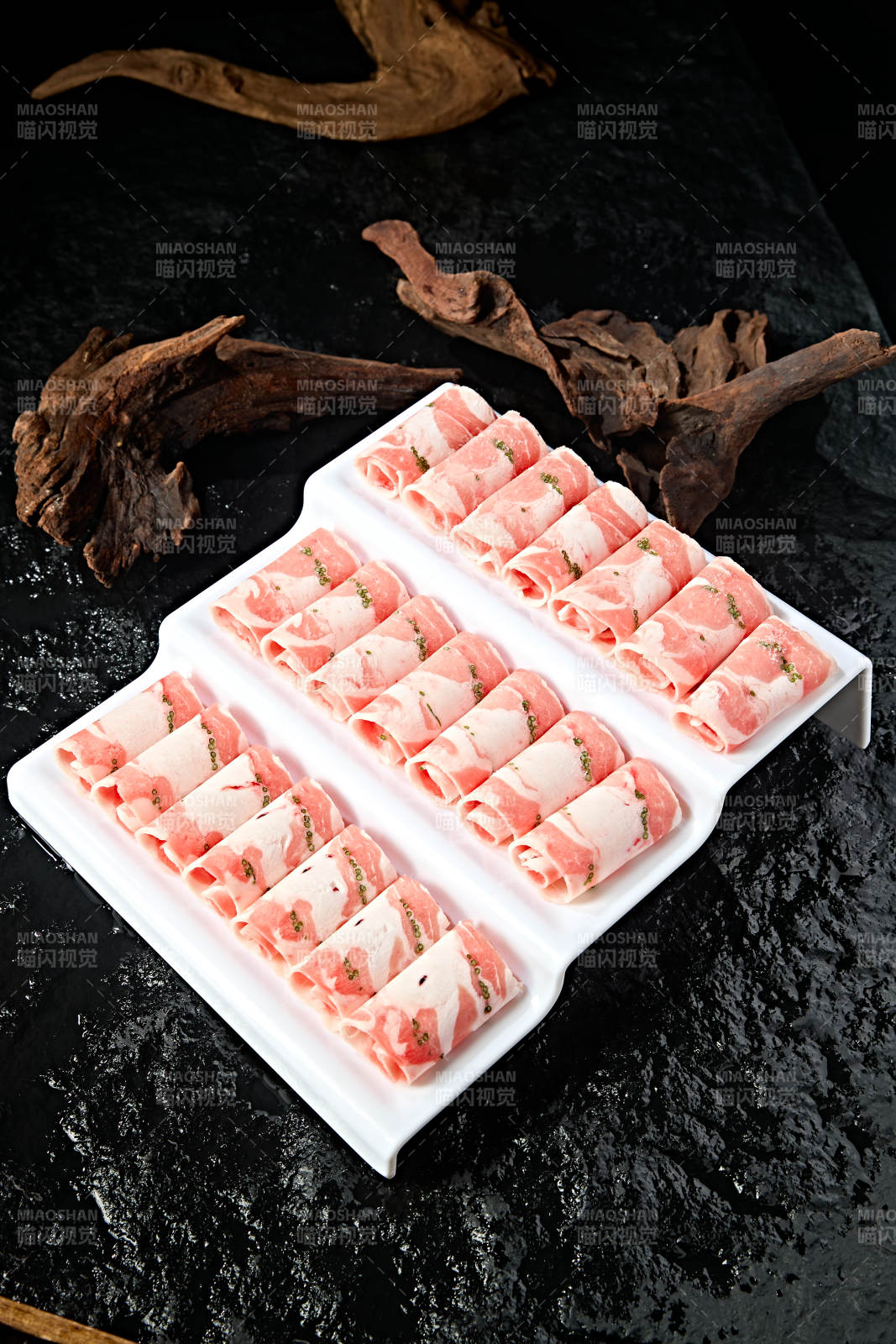 内蒙草原沙葱羔羊肉卷切片