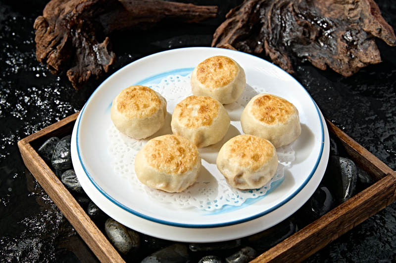 清真美食油煎羊肉馅门钉饼