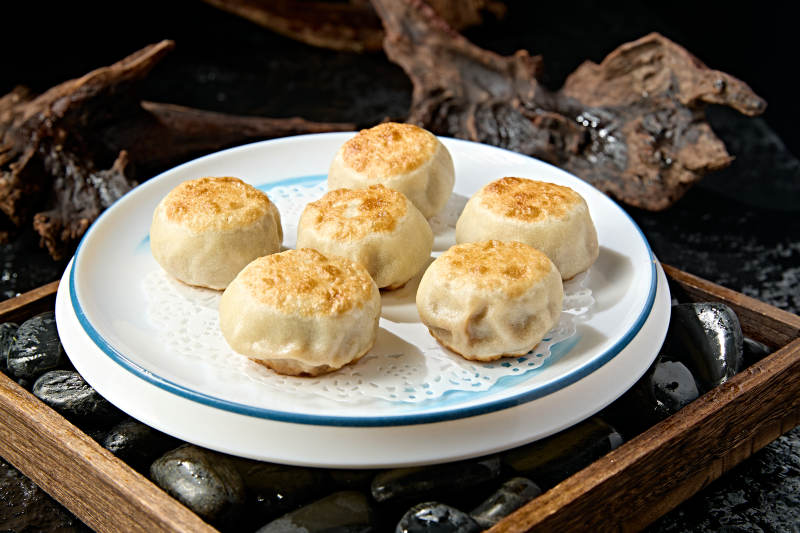 清真美食油煎羊肉馅门钉饼