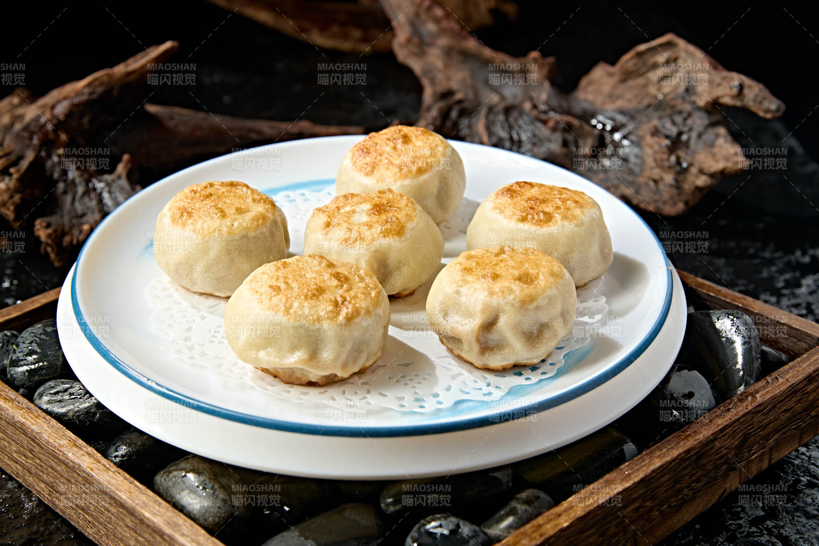 清真美食油煎羊肉馅门钉饼