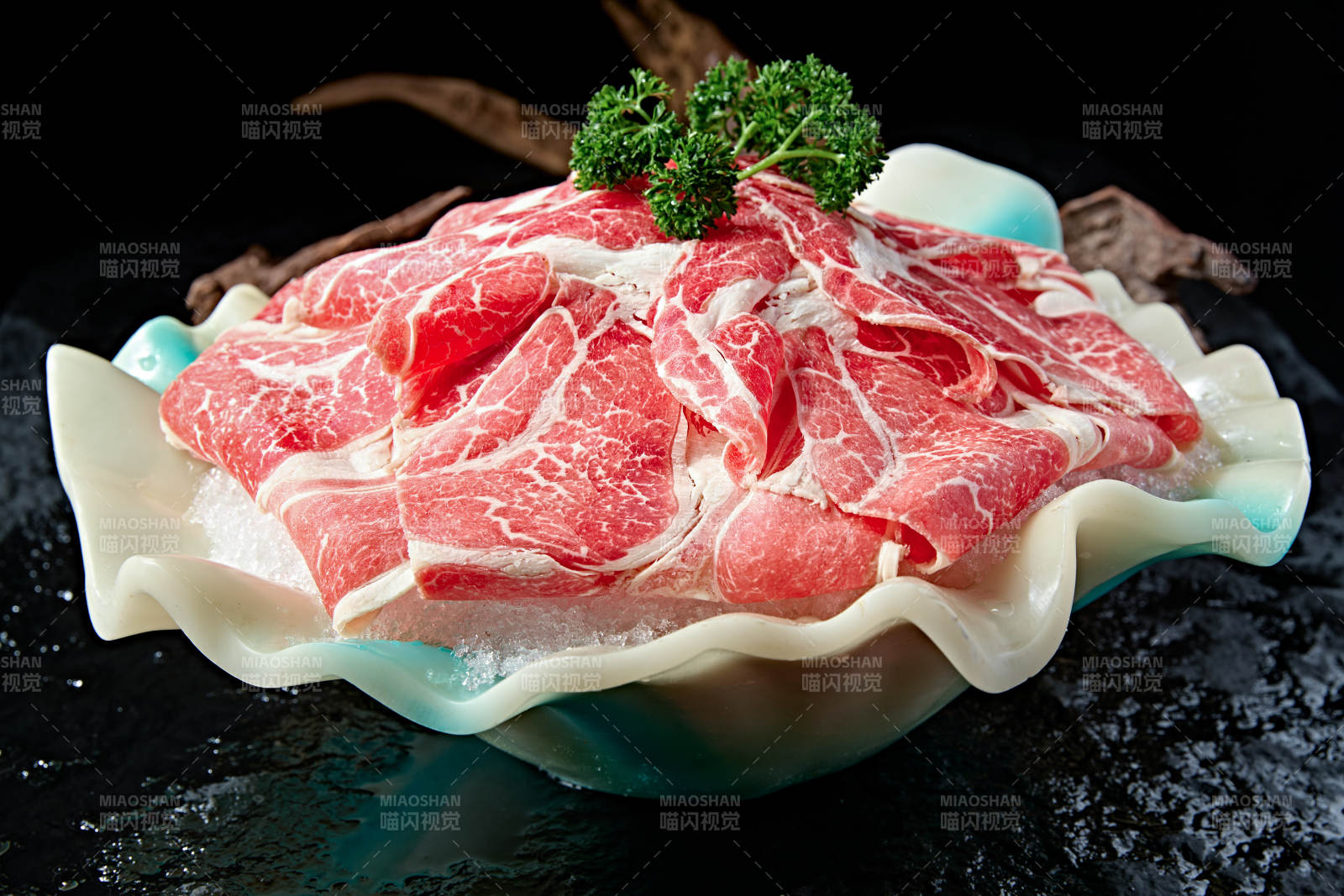 极品3A雪花上脑和牛切片