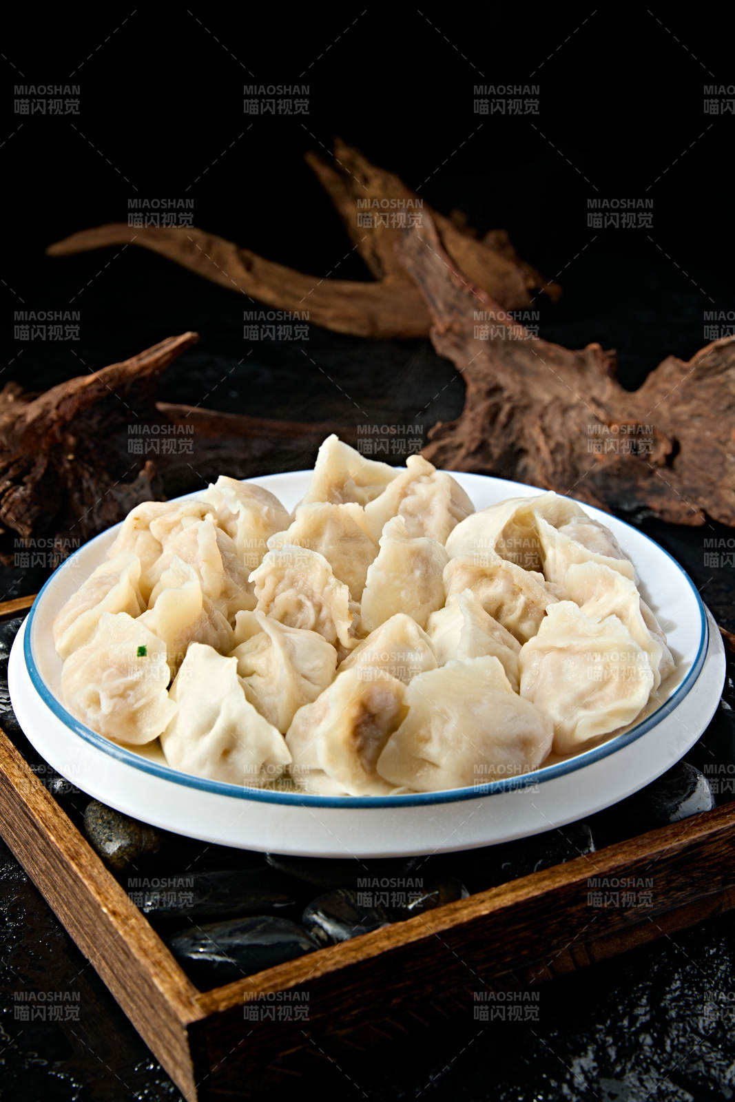 手工猪肉大葱馅饺子