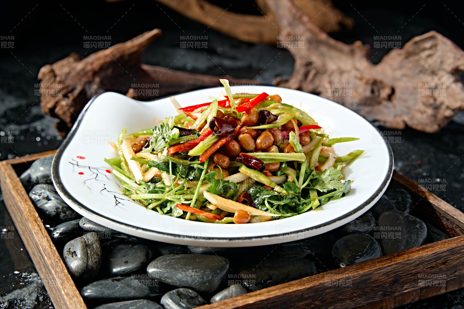 美味小菜涼拌老虎菜