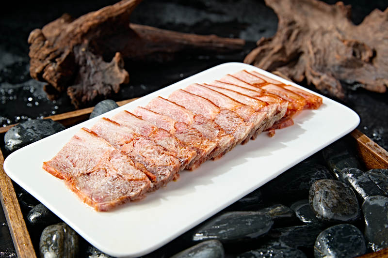 风味美食压猪耳丝皮冻切片