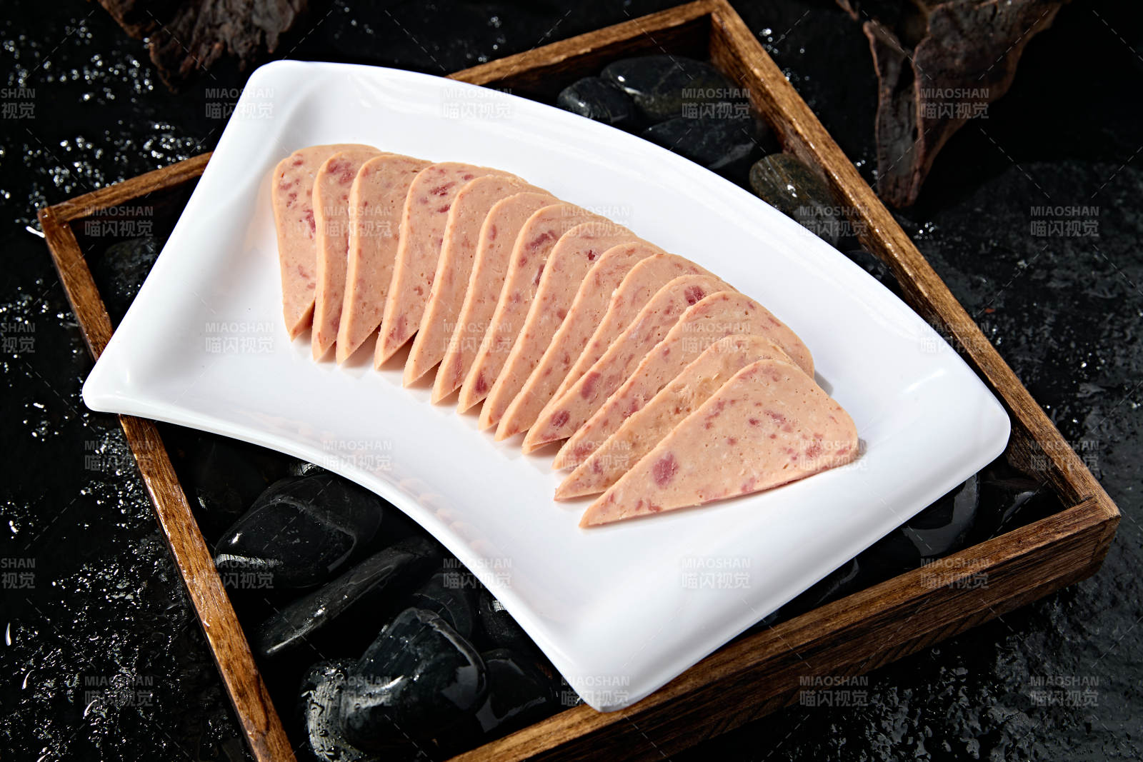 火锅涮品食材切片午餐肉