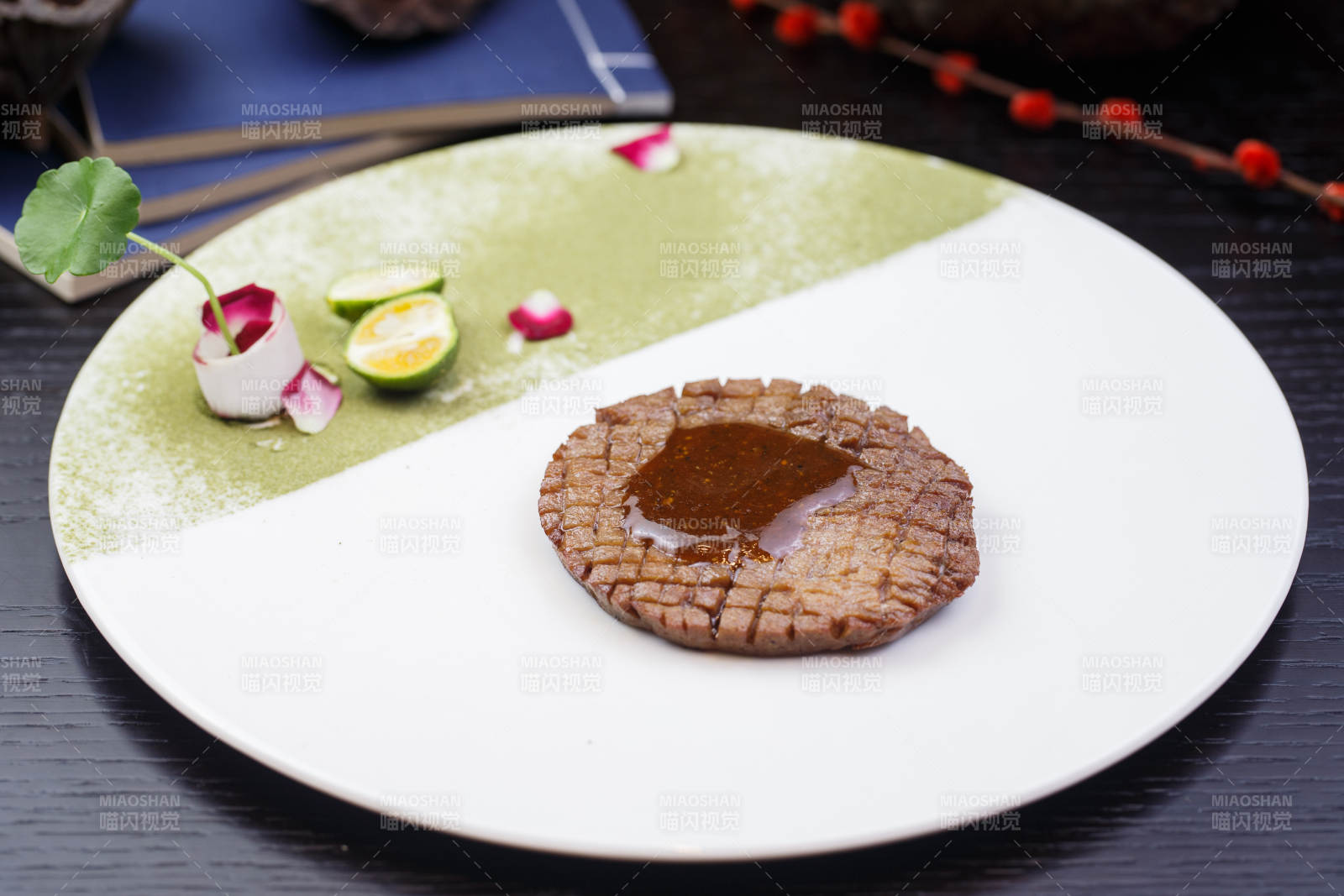 黑胡椒醬小牛排