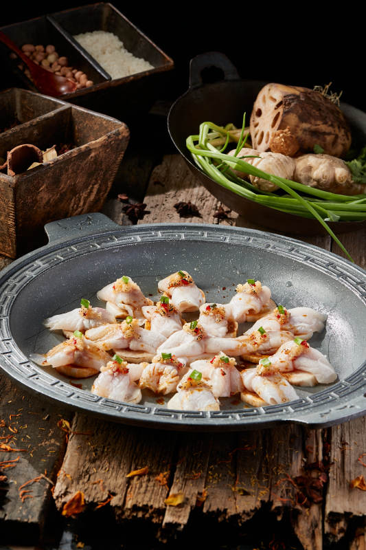 蒜香杏鲍菇香煎野生草鱼片