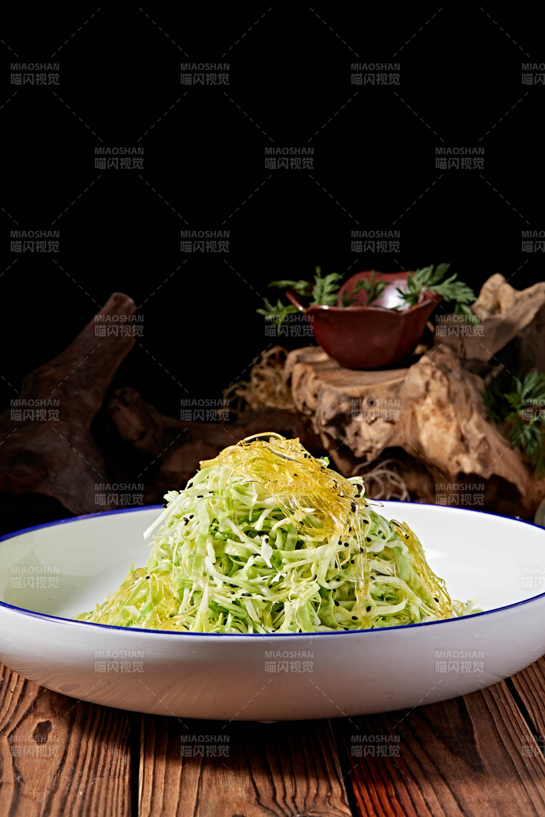 海蜇絲涼拌包菜