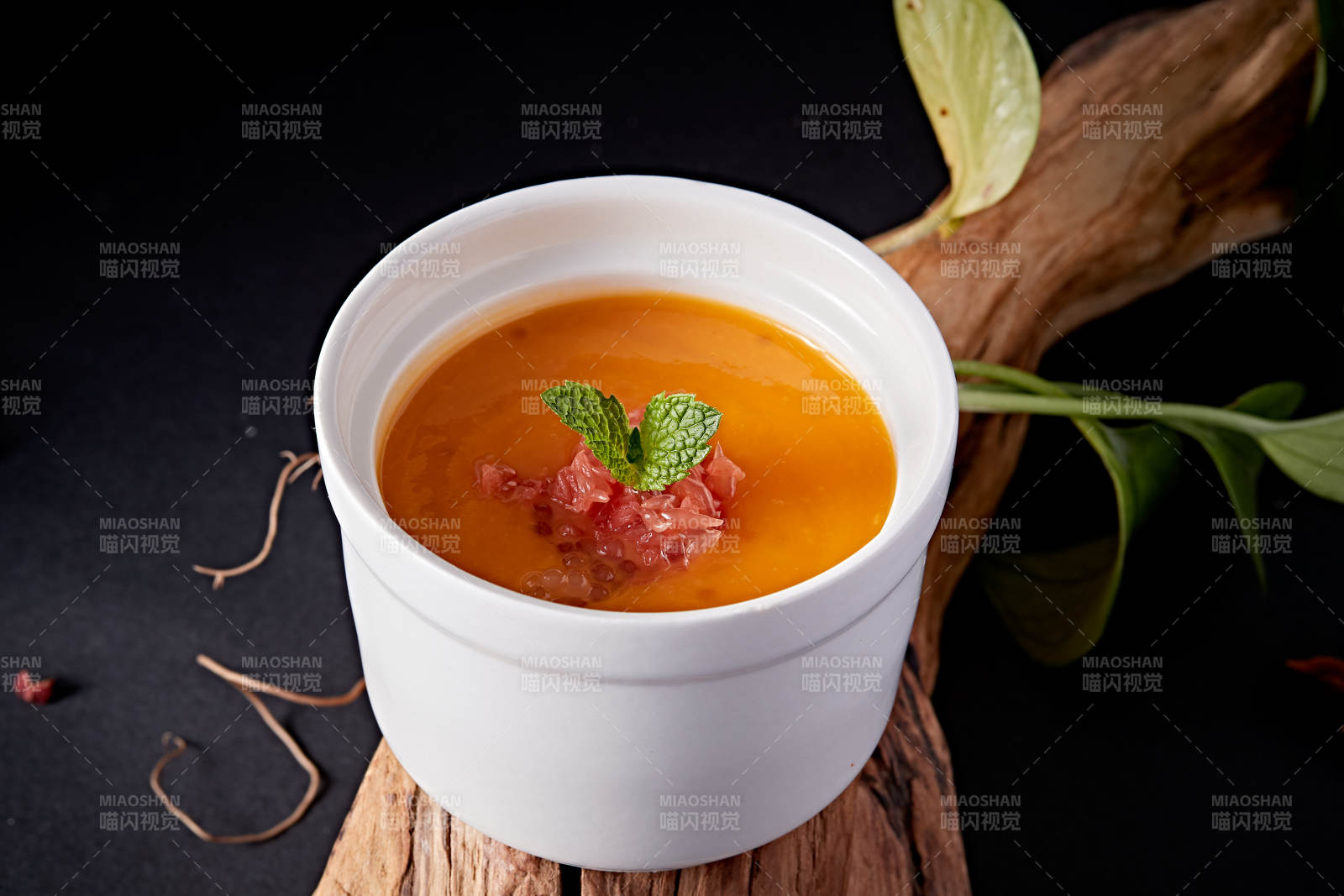 港式茶餐杨枝甘露