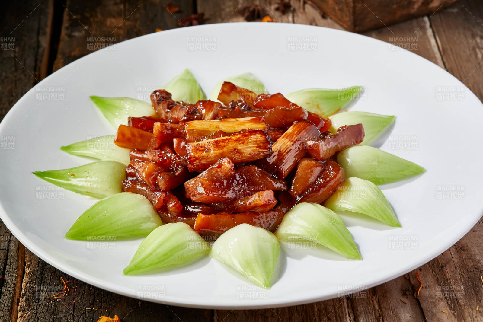 传统鲁菜葱烧蹄筋