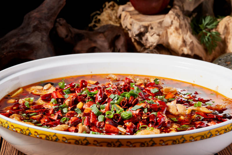 香辣水煮牛蛙草魚片