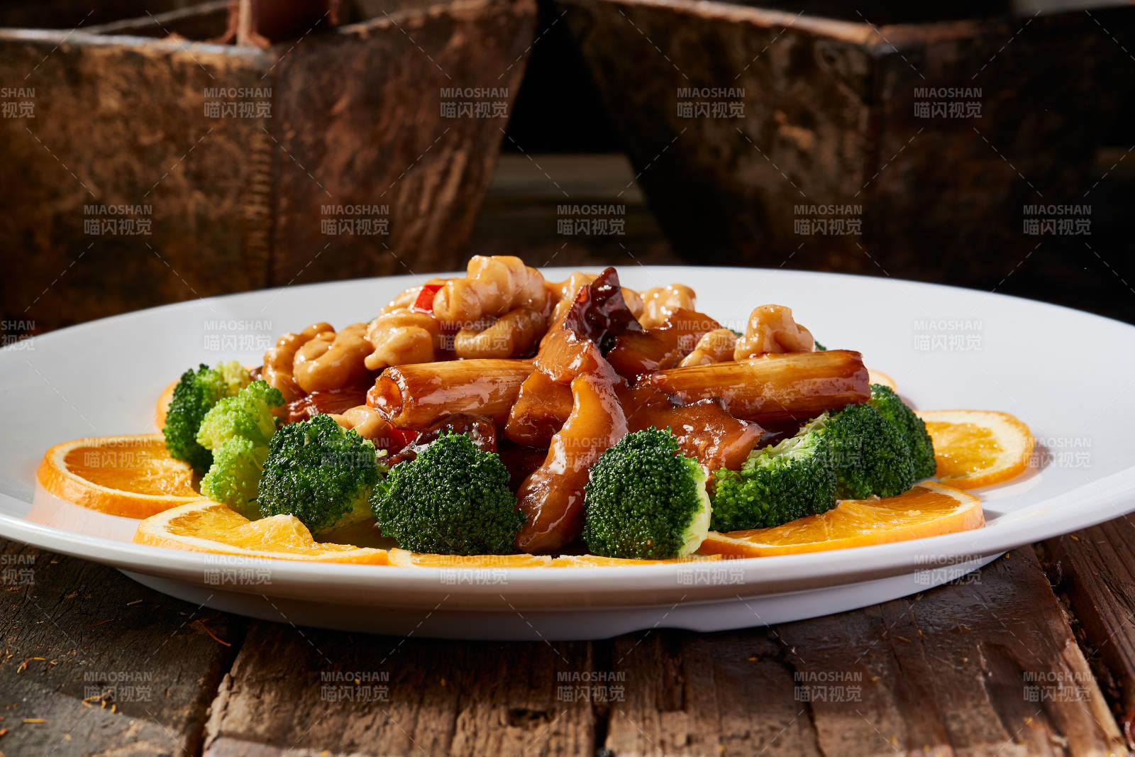 葱烧牛蹄筋莜面猫耳朵