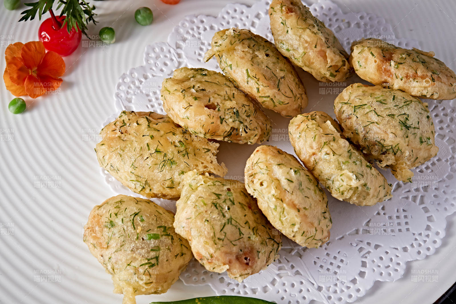 肉馅茴香拖面炸藕夹