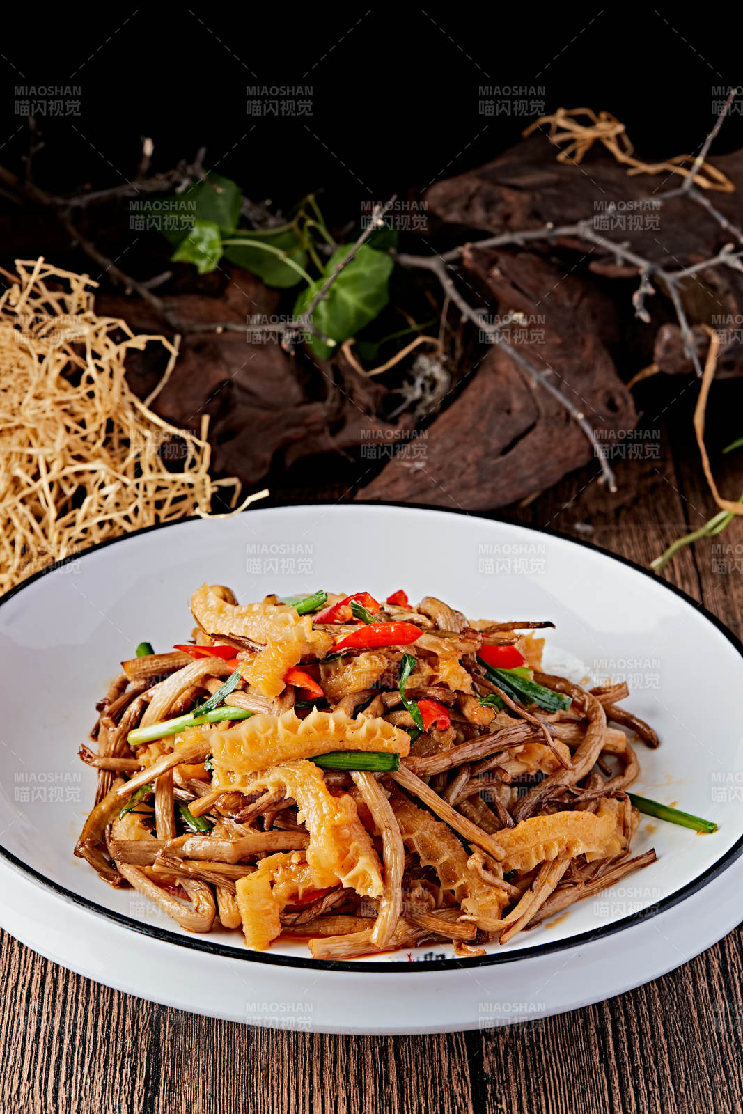 茶樹菇辣炒金錢肚