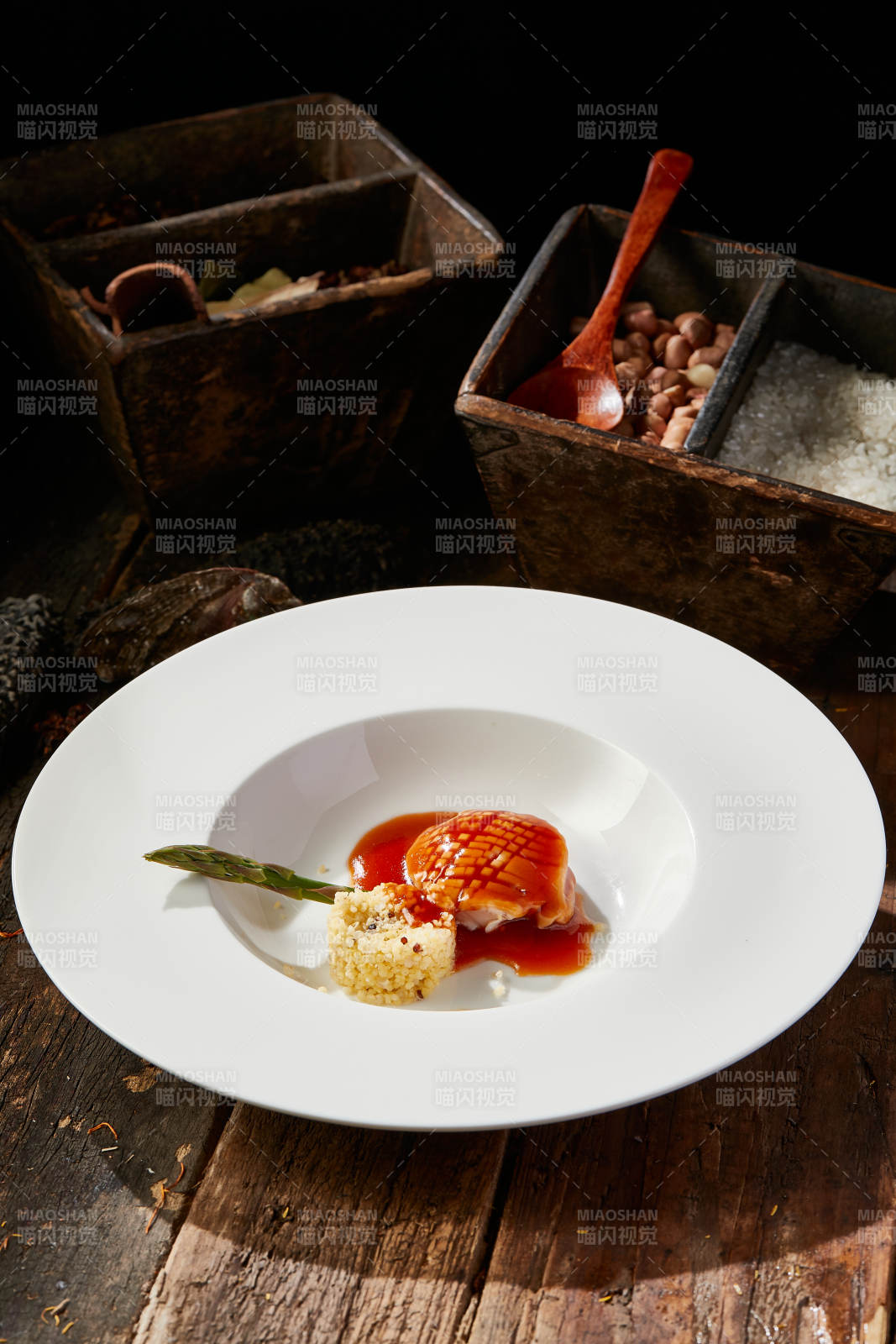 藜麦捞饭配浇汁鲜鲍鱼