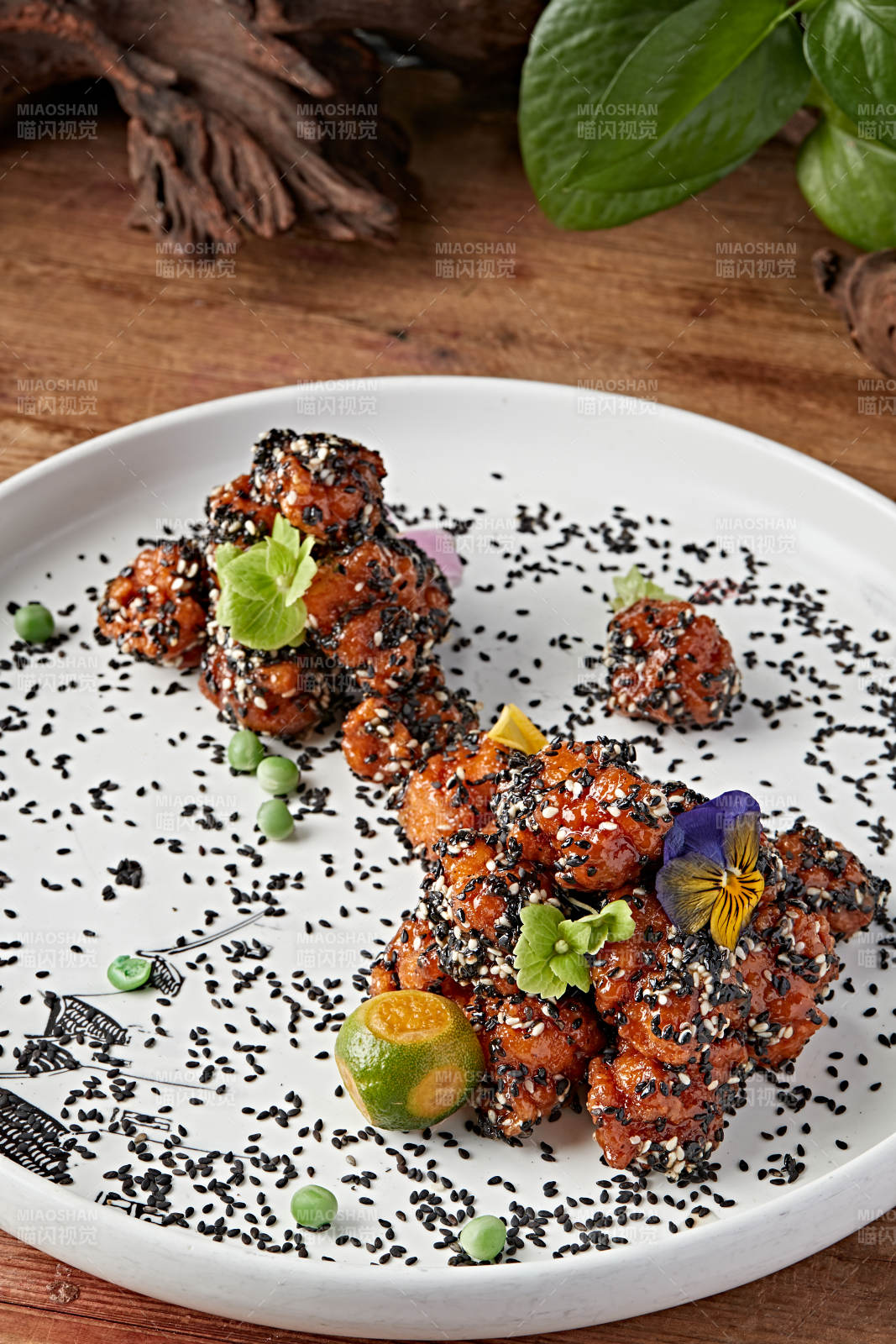 芝麻炸糖醋炸鸡丁