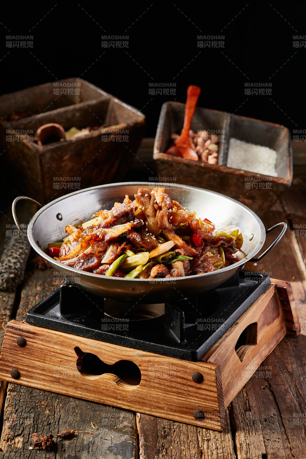 干鍋香辣小炒月牙骨